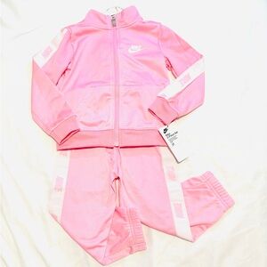 NEW Nike Girl’s Logo Tracksuit Jogger Pants Jacket Pink & White Set bundle 3T